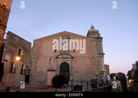 Night image of the facade of the church of San Giuliano, Erice, Sicily Stock Photo