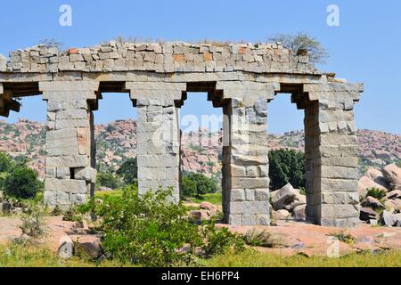 Ancient aqueduct of Hindu civilization in Hampi, India Stock Photo