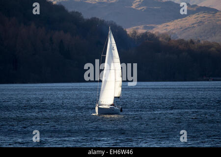 Lake Windermere, Cumbria, UK. 08th Mar, 2015. UK Weather: Cold and sunny afternoon in Cumbria. Credit:  Gordon Shoosmith/Alamy Live News Stock Photo