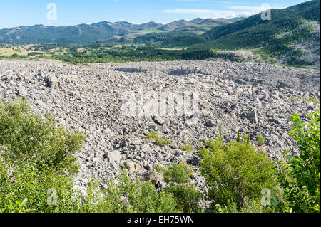 Site of the Frank Slide, a rockslide that destroyed part of Frank, Canada, 29 April 1903.  Crowsnest Pass, Alberta. Stock Photo