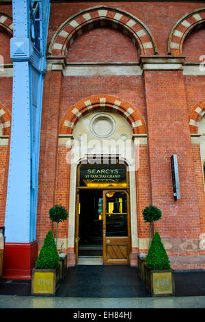 The complex was renovated and expanded from 2001-2007 at a cost of £800 million with a ceremony attended by Queen Elizabeth II Stock Photo