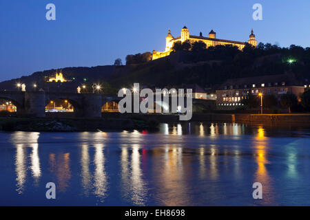 View over Main River to Old Main Bridge, Marienberg Fortress and pilgrimage church Kaeppele, Wurzburg, Franconia, Germany Stock Photo