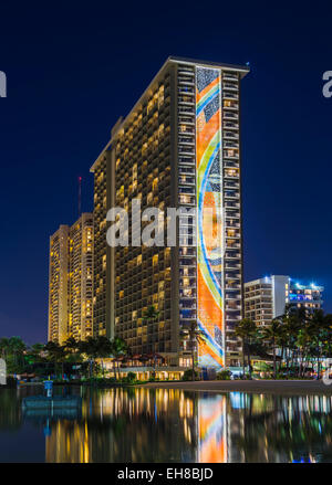 Hilton Hawaiian Village Hotel in Waikiki, Oahu, Hawaii - Newly restored tiling mural on the Rainbow Tower Stock Photo