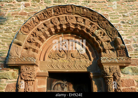 norman mythical creatures relief sculptures romanesque dragons kilpeck church alamy herefordshire england