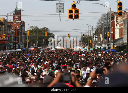 Selma, ALABAMA, USA. 8th Mar, 2015. People flood the streets during activities commemorating the 50th anniversary of the Bloody Sunday crossing of the Edmund Pettus Bridge in Selma, Alabama, USA, on March 08 2015. © Dan Anderson/ZUMA Wire/Alamy Live News Stock Photo