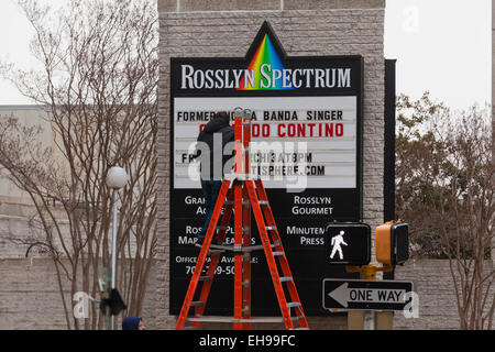 Worker Making Changes To Marquee Sign Letter Board Sign Usa Stock Photo Alamy