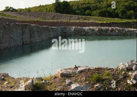 File:Water filled Quarry - geograph.org.uk - 1521474.jpg - Wikimedia Commons