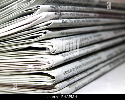 Stapel Zeitungen / newspapers Stock Photo