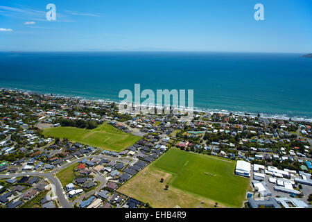 Kapiti College, Raumati Beach, Kapiti Coast, Wellington region, North Island, New Zealand - aerial Stock Photo