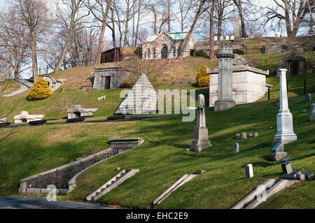 A variety of family mausoleums in Green-Wood cemetery in Brooklyn, New York Stock Photo