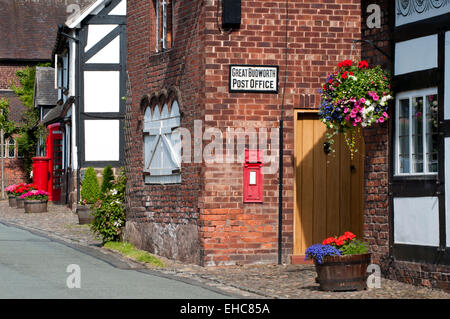 Great Budworth High Street in Summer, Great Budworth, Cheshire, England, UK