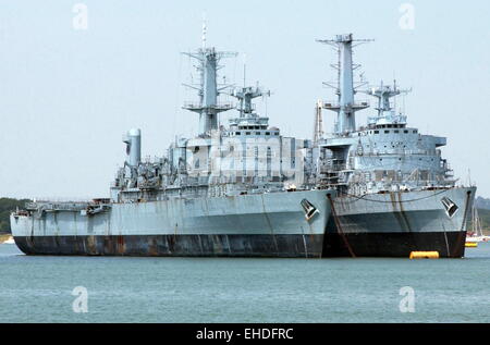 AJAX NEWS PHOTOS - 2005, 27TH JUNE. PORTSMOUTH, ENGLAND.- LAID UP - THE AMPHIBIOUS ASSAULT SHIPS HMS INTREPID AND FEARLESS MOORED SIDE BY SIDE IN FAREHAM CREEEK AWAITING DISPOSAL.  PHOTO:JONATHAN EASTLAND/AJAX REF:D152706/144 Stock Photo