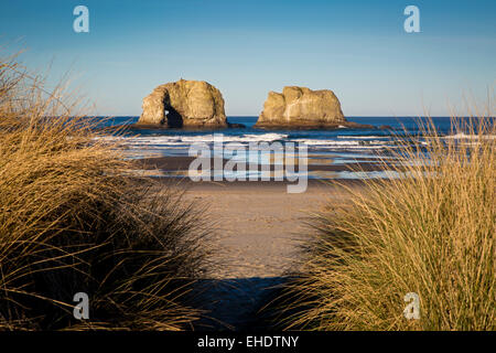 Sunrise over the Twin Rocks, Seastacks near Rockaway, Oregon, USA Stock Photo