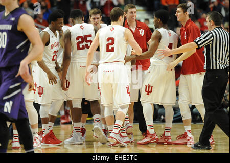 Chicago, IL, USA. 12th Mar, 2015. Indiana Hoosiers gather during a timeout in the second half during the 2015 Big Ten Men's Basketball Tournament game between the Northwestern Wildcats and the Indiana Hoosiers at the United Center in Chicago, IL. Patrick Gorski/CSM/Alamy Live News Stock Photo