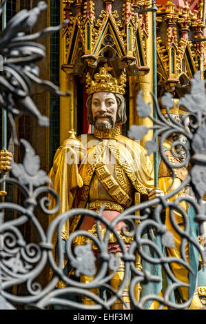 Gothic sculpture of King of Bohemia, Schöner Brunnen fountain, Nuremberg, Middle Franconia, Franconia, Bavaria, Germany Stock Photo