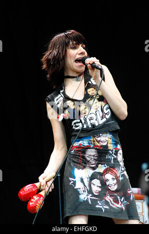 PJ Harvey performing at Glastonbury 2004 Stock Photo