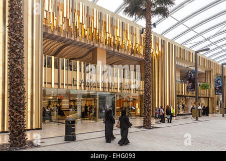 Interior of The Avenues Mall in Kuwait Stock Photo