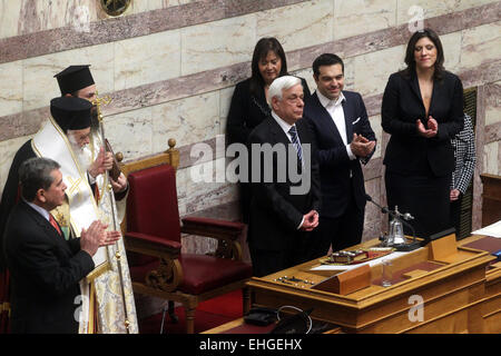 Athens, Greek. 13th Mar, 2015. Newly elected Greek President Prokopis Pavlopoulos(C) takes part in a swearing-in ceremony inside the parliament in Athens, Greek, on March 13, 2015. The new president of the Hellenic Republic, Prokopis Pavlopoulos, was sworn in here on Friday. © Marios Lolos/Xinhua/Alamy Live News Stock Photo