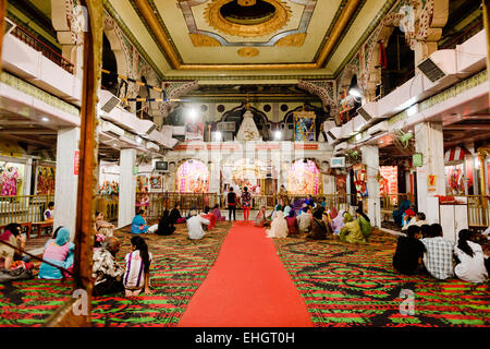 Mata Lal Devi Mandir Hindu Temple In Jammu, Amritsar Stock Photo - Alamy