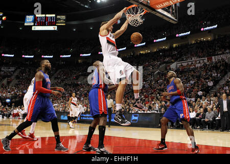 March 13, 2015 - MEYERS LEONARD (11) dunks the ball. The Portland Trail Blazers play the Detroit Pistons at the Moda Center on March 13, 2015. Credit:  David Blair/ZUMA Wire/Alamy Live News Stock Photo