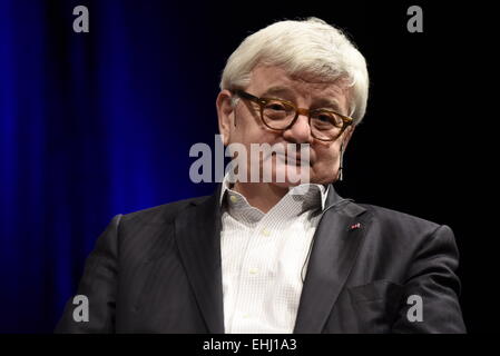 Aurthor and former German Foreign Minister Joschka Fischer reads from his book during the Lit.Cologne literature festival in Cologne, germany, 12 March 2015. Photo: Horst Galuschka/dpa - NO WIRE SERVICE - Stock Photo