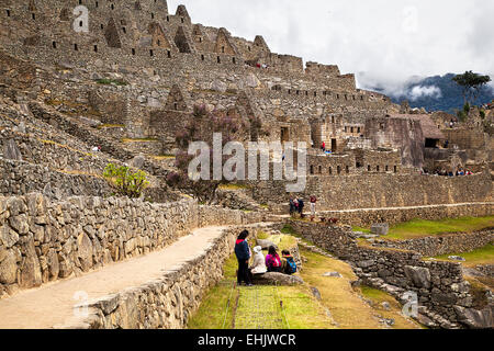 Built as a summer palace for the Inca royal Pachacuti, Machu Picchu ...