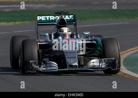 Albert Park, Melbourne, Australia. 15th Mar, 2015. Lewis Hamilton (GBR) #44 from the Mercedes AMG Petronas F1 Team rounds turn 2 during the 2015 Australian Formula One Grand Prix at Albert Park, Melbourne, Australia. Sydney Low/Cal Sport Media/Alamy Live News Stock Photo