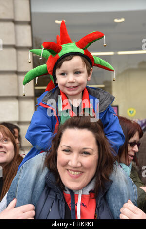 London,UK,15th March 2015 : Hundreds of people attends St Patrick's Day Parade through the streets of London. Irish flags, Irish Dancers and Irish bands made a moving sea of green that paraded from Piccadilly to Whitehall into Trafalgar Square, London. Photo by See Li/Alamy Live News Stock Photo