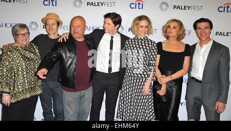 Los Angeles, California, USA. 15th Mar, 2015. Kathy Bates, Denis O'Hare, Michael Chiklis, Evan Peters, Sarah Paulson Jessica Lange, Finn Wittrock at arrivals for 32nd Annual PALEYFEST Closing Night Presentation: FX's AMERICAN HORROR STORY: FREAK SHOW, The Dolby Theatre at Hollywood and Highland Center, Los Angeles, CA March 15, 2015. Credit:  Dee Cercone/Everett Collection/Alamy Live News Stock Photo