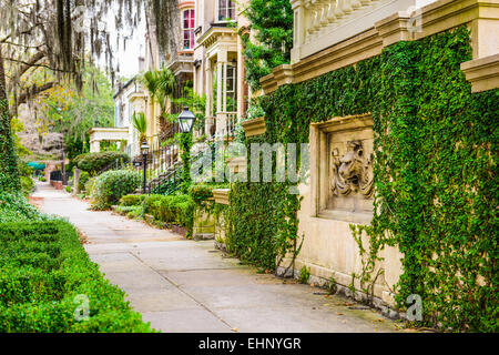 Savannah, Georgia, USA historic downtown sidewalks and rowhouses. Stock Photo