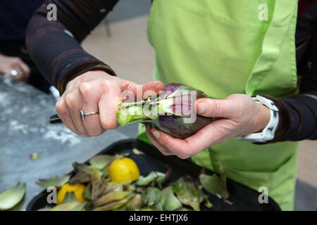 COOKING WORKSHOP IN CHARTRES (28) EURE-ET-LOIR, FRANCE Stock Photo