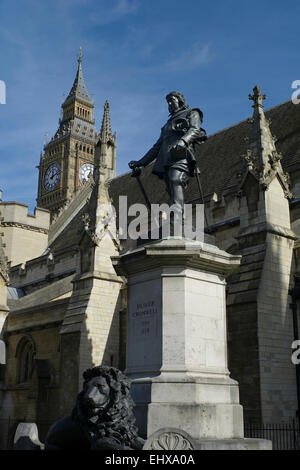 Statue of Oliver Cromwell in front of House of Commons Westminster by Hamo Thornycroft 1899 Stock Photo