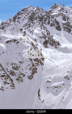 Immense off piste skiing in Verbier and Nendaz on the Mont Fort aand Tortin. Viewed from a helicopter Stock Photo