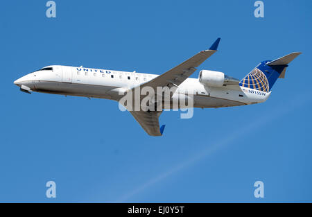 Los Angeles, California, USA. 12th Mar, 2015. A United Airlines Express Bombardier CRJ-200ER on take off at Los Angeles International Airport. United Express is United's commuter division for regional travel. © David Bro/ZUMA Wire/Alamy Live News Stock Photo