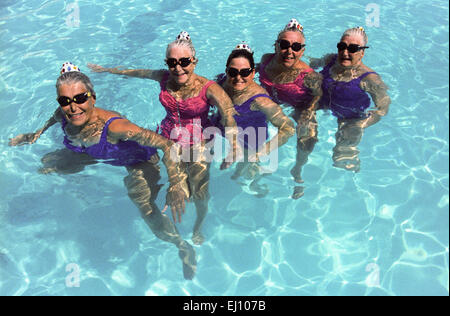 SUN CITY, AZ - JULY 1: Residents of Sun City retirement community participate in activities in Sun City, Arizona in July, 1997. Stock Photo