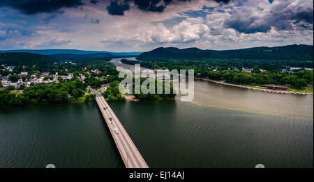 View of the Susquehanna River and town of Northumberland, Pennsylvania from Shikellamy State Park. Stock Photo