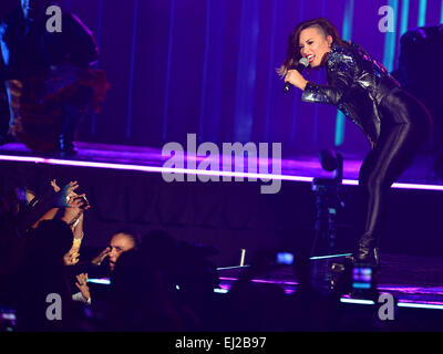 Demi Lovato shows off her curves as she performs at American Airlines Arena as part of her Demi Lovato World Tour 2014 Featuring: Demi Lovato Where: Miami, Florida, United States When: 14 Sep 2014 Stock Photo