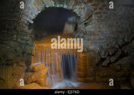 Underground hot springs at the Roman Baths in Bath, Somerset, England, UK Stock Photo