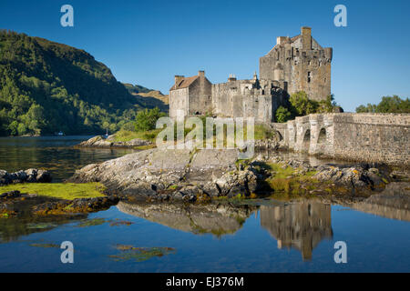 Early morning over Eilean Donan Castle along Loch Duich, Dornie, Highlands, Scotland Stock Photo