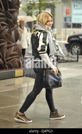 Hilary Duff leaving her hotel in New York Featuring: Hilary Duff Where: Manhattan, New York, United States When: 16 Sep 2014 Stock Photo