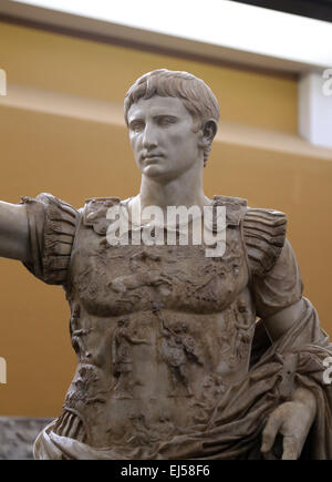 Roman Art. Augustus (61 BC-14 AD). Roman emperor. Marble statue of Augustus of Prima Porta. (1st century). Vatican. Stock Photo