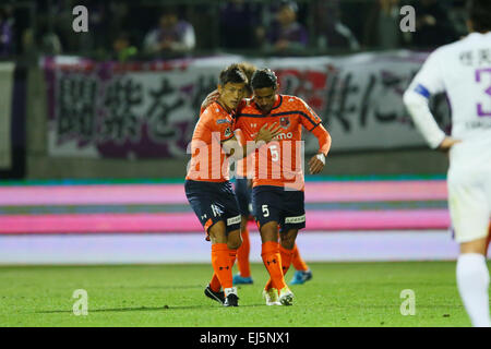 (L to R)  Ryuji Bando,  Carlinhos (Ardija),  MARCH 21, 2015 - Football /Soccer :  2015 J2 League match  between Omiya Ardija 2-1 Kyoto Sanga  at Nack5 Stadium Omiya, Saitama, Japan.  (Photo by YUTAKA/AFLO SPORT) [1040] Stock Photo