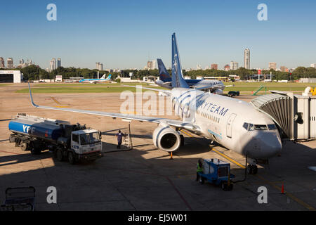Argentina, Buenos Aires, Aeroparque, Aerolinas Argentinas Boeing 737 aircraft in Skyteam livery Stock Photo