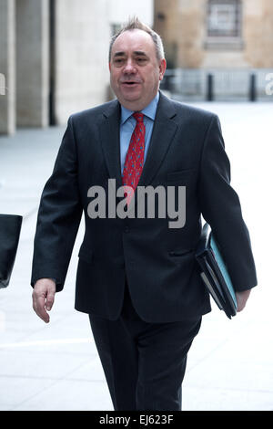 London, UK. 22nd Mar, 2015. SNP leader Alex Salmond arrives at the BBC Broadcasting House before taking part in the Andrew Marr Show, on Sunday March 22, 2015. Credit:  Heloise/Alamy Live News Stock Photo