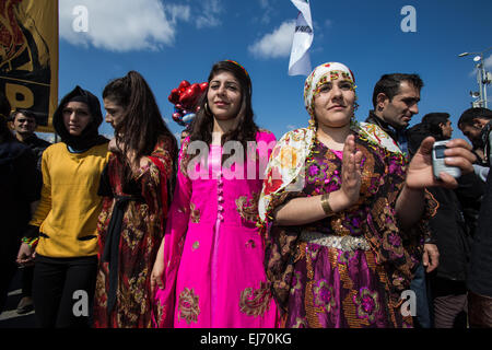 Kurdish, Turkey. 22nd Mar, 2015. Women in traditional Kurdish costume at Newroz celebration rally. © Piero Castellano/Pacific Press/Alamy Live News Stock Photo