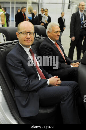 Kvasiny, East Bohemia. 23rd Mar, 2015. Czech Prime Minister Bohuslav Sobotka (left) and Skoda Auto CEO Winfried Vahland meet in Skoda Auto factory in Kvasiny, East Bohemia, Czech Republic, March 23, 2015. Bohuslav Sobotka and representatives of the Hradec Kralove Region and Skoda Auto signed a cooperation memorandum on the development of the Solnice-Kvasiny industrial zone according to which the zone will get about Kc2bn from public resources. © Josef Vostarek/CTK Photo/Alamy Live News Stock Photo