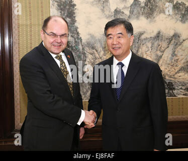 Beijing, China. 23rd Mar, 2015. Chinese Vice Premier Wang Yang (R) meets with German Agriculture Minister Christian Schmidt in Beijing, China, March 23, 2015. © Pang Xinglei/Xinhua/Alamy Live News Stock Photo