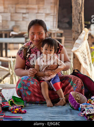 Hill tribe mother with child, North Thailand - Myanmar borders Stock Photo