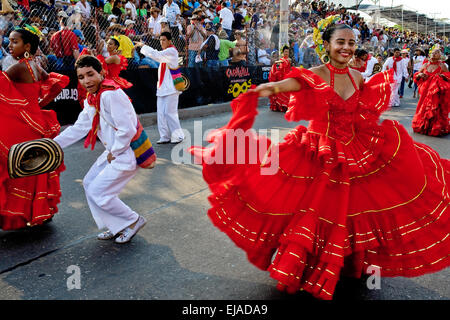 Colombian couple dance cumbia during the Carnival in Barranquilla, Colombia. Stock Photo