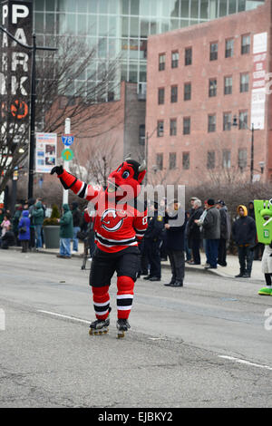 New jersey devils fans hi-res stock photography and images - Alamy